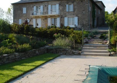 France Fortified Farm House: Steps from pool to the house with open gate