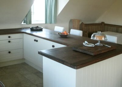 Conversion - Flat above Garage : Kitchen Dining